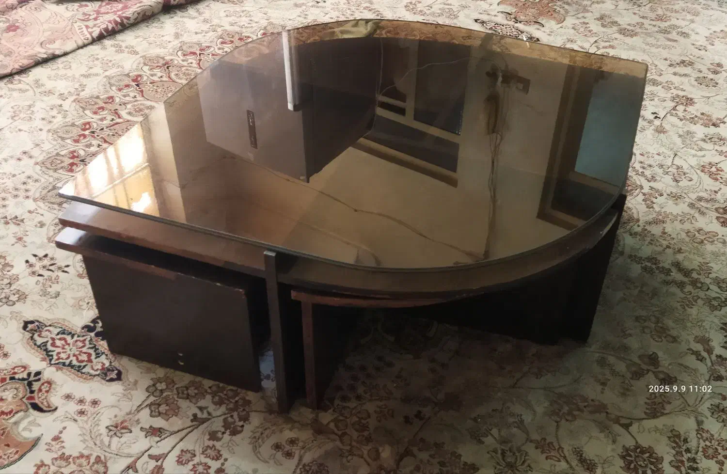 میز عسلی و چهار تا گل میز|مبلمان خانگی و میز عسلی|شوشتر, |دیوار