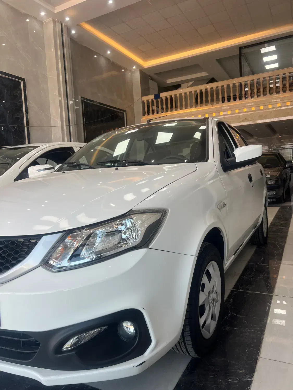 ساینا s دوگانه شرکت۴۰۲ سفید|خودرو سواری و وانت|اقبالیه, |دیوار