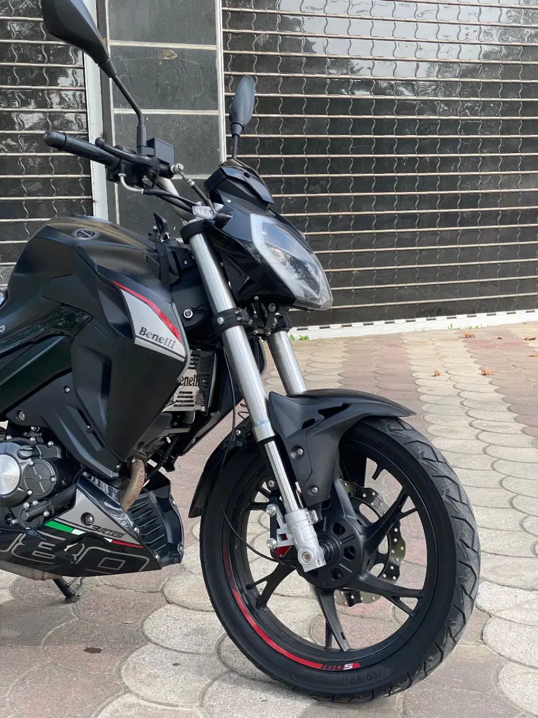 بنلیs180|موتورسیکلت|رشت, عینک|دیوار