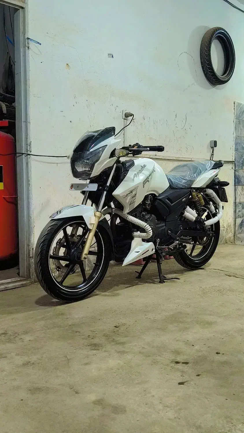 آپاچی 180درحد|موتورسیکلت|مشهد, طرق|دیوار