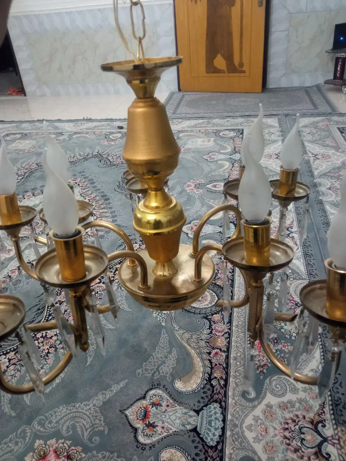 لوستر  سالم و تمیز|لوستر و چراغ آویز|اصفهان, براآن شمالی|دیوار