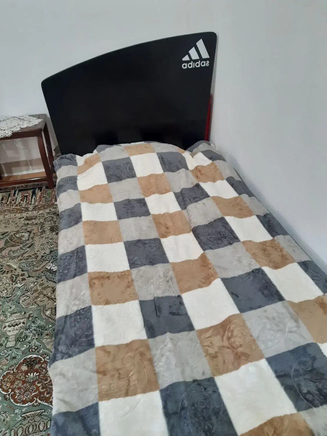 دو عدد تخت نوجوان|تخت و سرویس خواب|دماوند, دماوند|دیوار