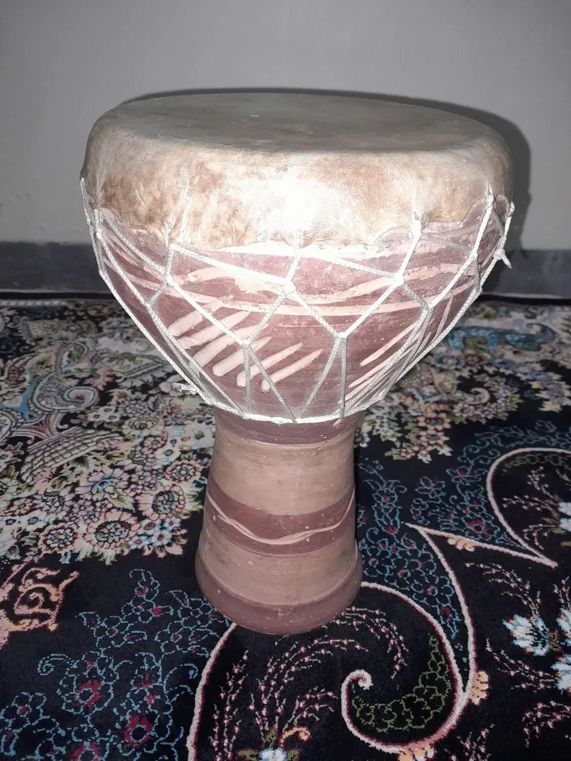 تمبک|درام و پرکاشن|شهریار, شهریار|دیوار