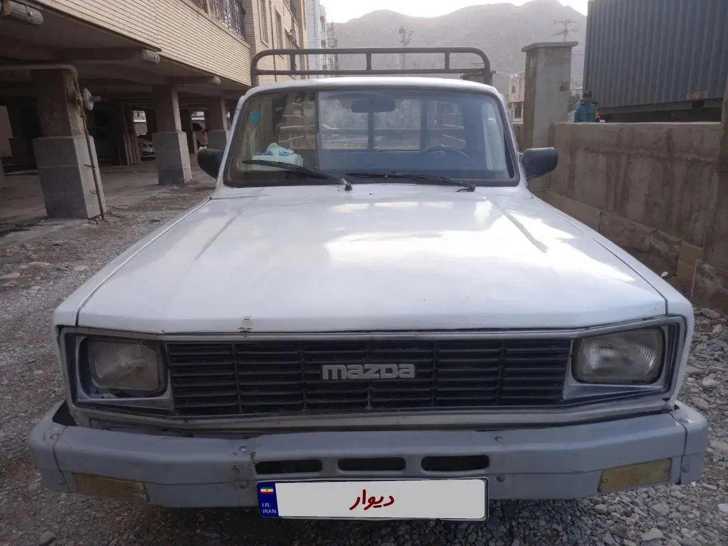 مزدا ۱۶۰۰|خودرو سواری و وانت|سیرجان, |دیوار
