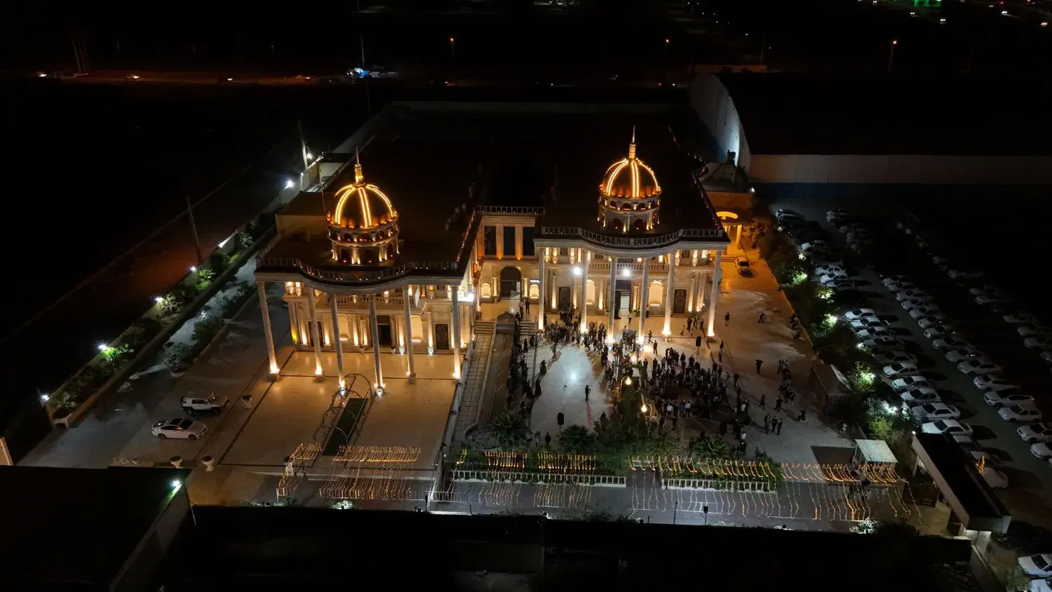 تصویر بردار هوایی|خدمات پذیرایی، مراسم|اهواز, سپیدار|دیوار