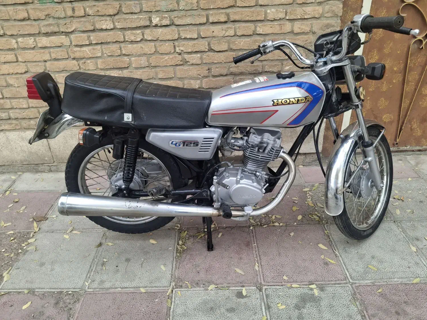 موتور ۱۲۵. مدل۸۹|موتورسیکلت|سنقر, |دیوار