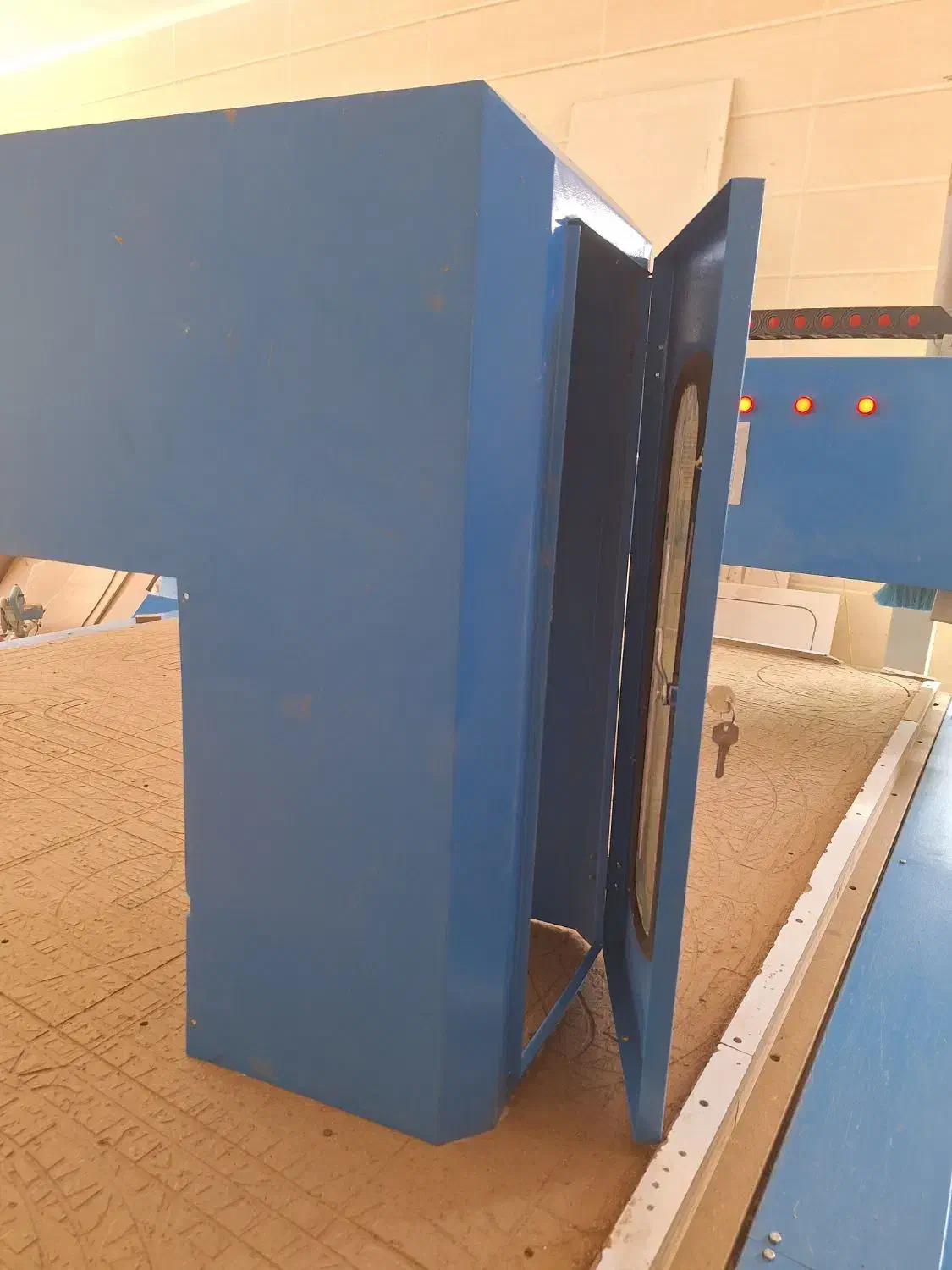 سی ان سی Cnc چوب برنا ابزار|ماشینآلات صنعتی|مشهد, کوشش|دیوار