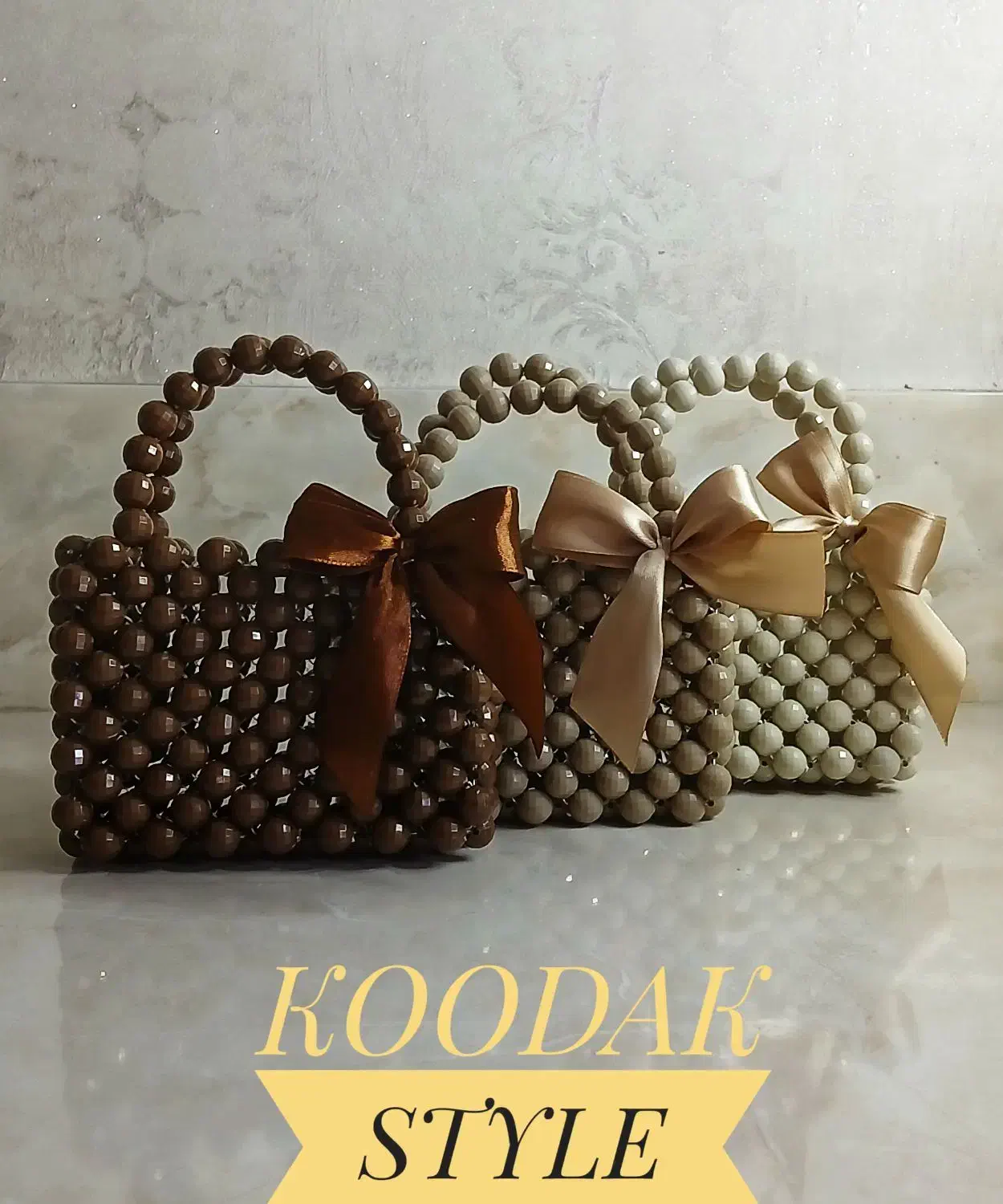 سیسمونی وپوشاک کودک|لباس|کبودرآهنگ, |دیوار