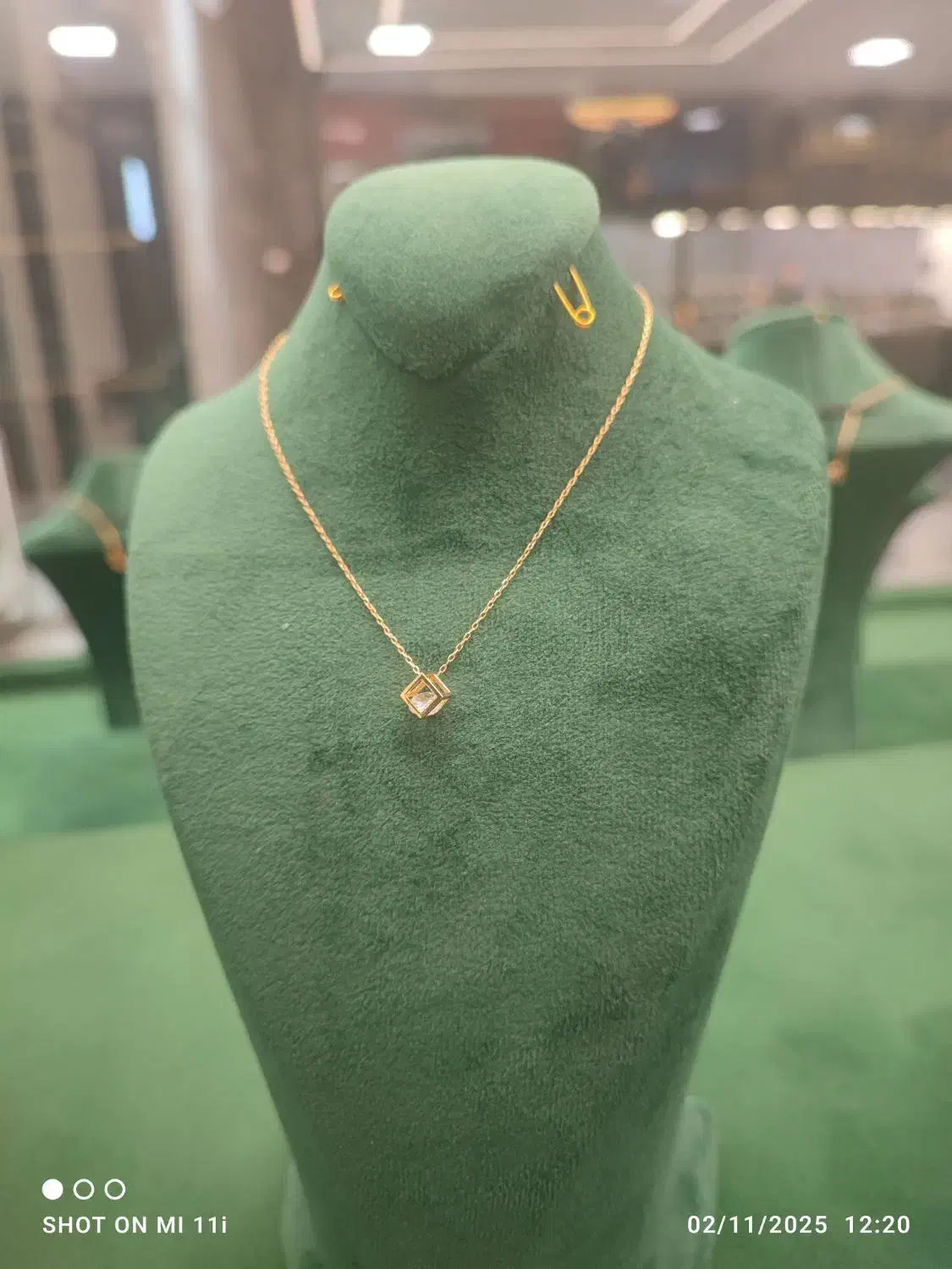 طلای  کم اجرت|جواهرات|شیراز, ملاصدرا|دیوار