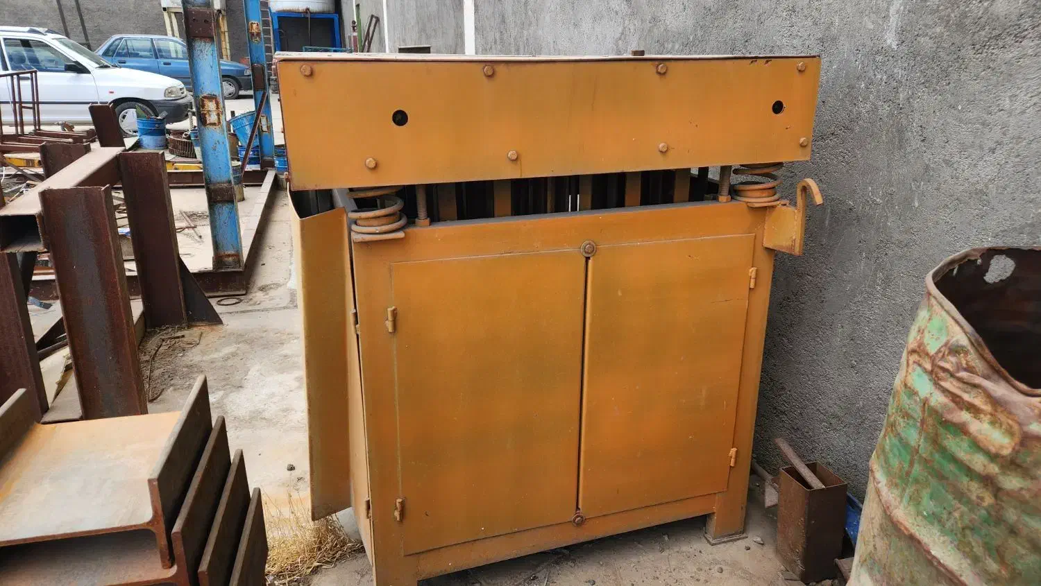 دستگاه بلوک زنی سقفی|ماشین‌آلات صنعتی|فردوس (خراسان), |دیوار