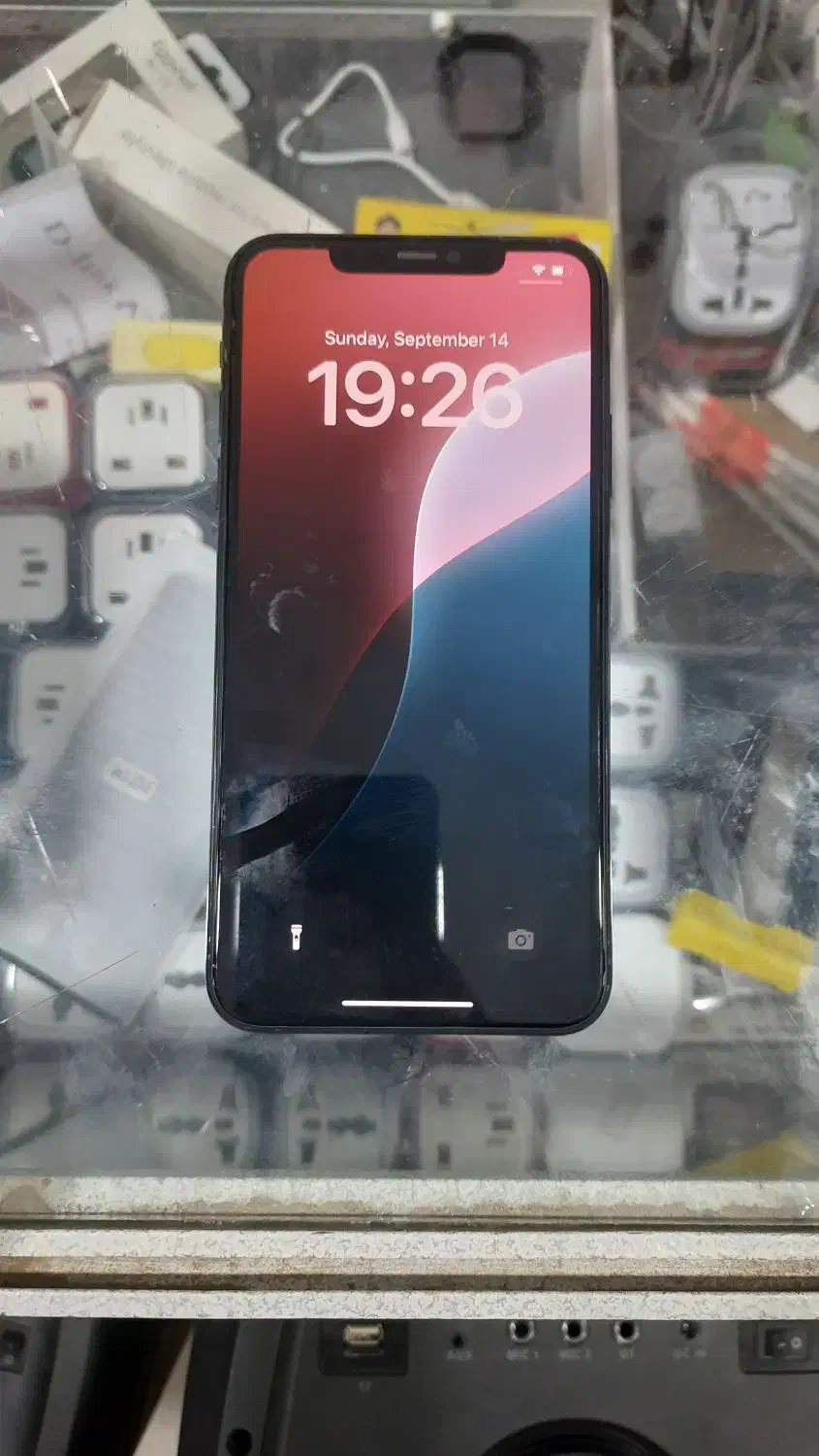 اپل iPhone 11 Pro Max با حافظهٔ ۲۵۶ گیگابایت|موبایل|شبستر, |دیوار