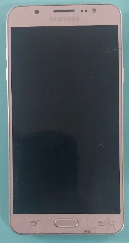 گوشی j7|موبایل|اصفهان, شفق|دیوار