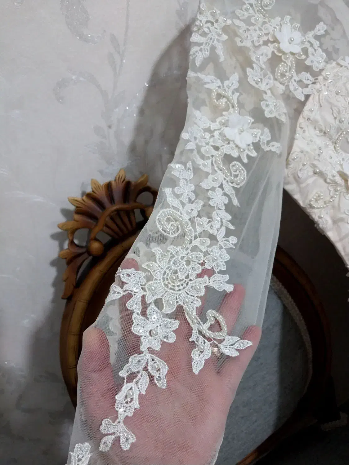 لباس نامزدی به همراه یک عدد ژیفون|لباس|ورامین, ورامین|دیوار