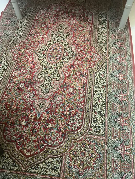 فرش قرمز/لاکی ۴ و ۶ متری ماشینی|فرش|تهران, توحید|دیوار