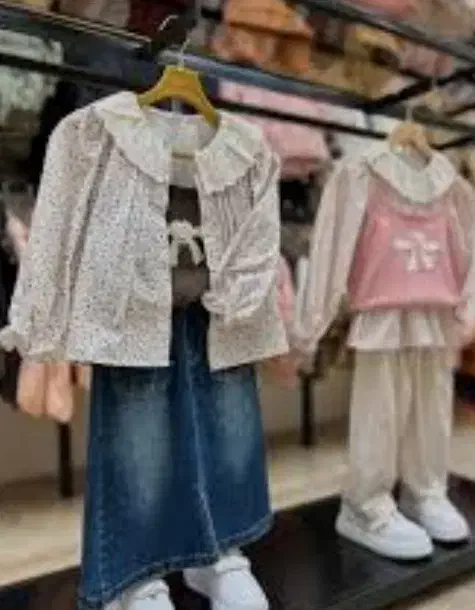 فروشگاه های لباس بچگانه بخونن|لباس|ملایر, |دیوار