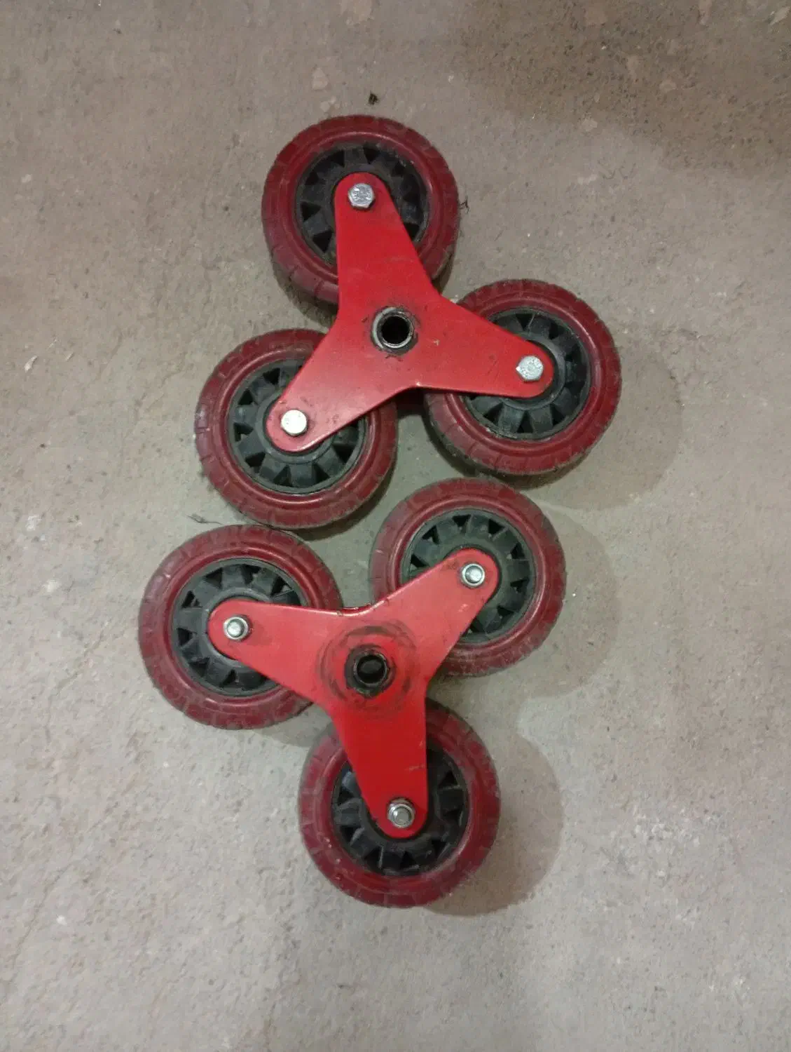 قاب چدنی مشعل.  چرخ|ابزارآلات|نسیم‌شهر, |دیوار