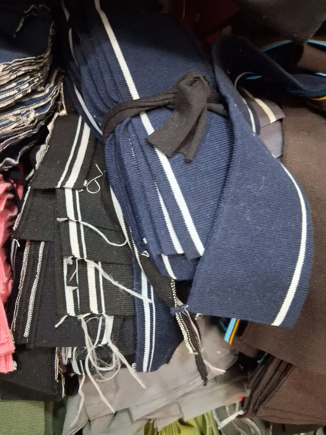 کشبافت یقه و مچ|لوازم خیاطی و بافتنی|سبزوار, امیر کبیر|دیوار