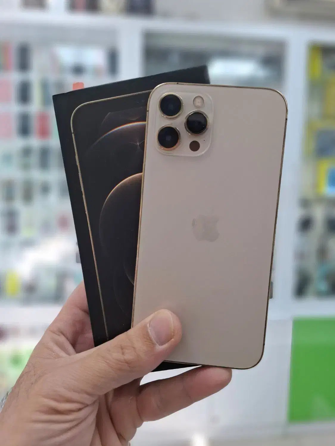 گوشی آیفون 12promaxدرحدآک پک اصلی256ZAA|موبایل|کرمانشاه, |دیوار