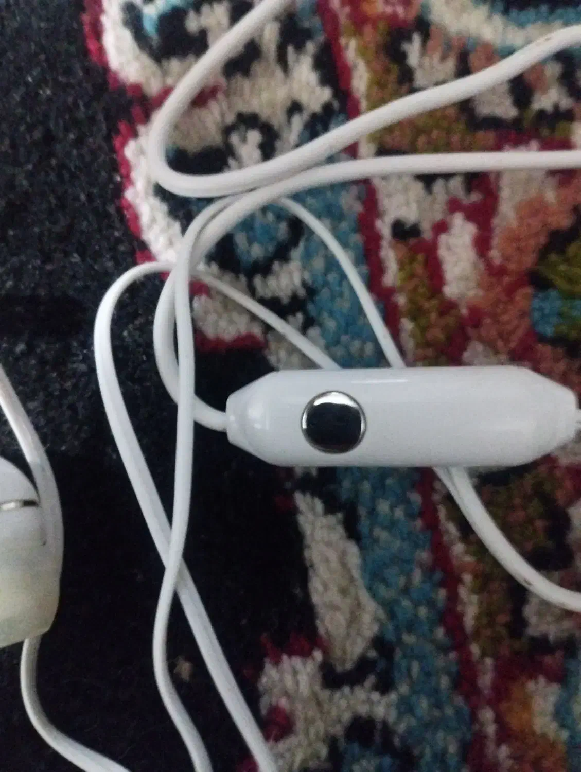 هندزفری سفید با کلاس|صوتی و تصویری|تربت جام, شهرک معلم|دیوار