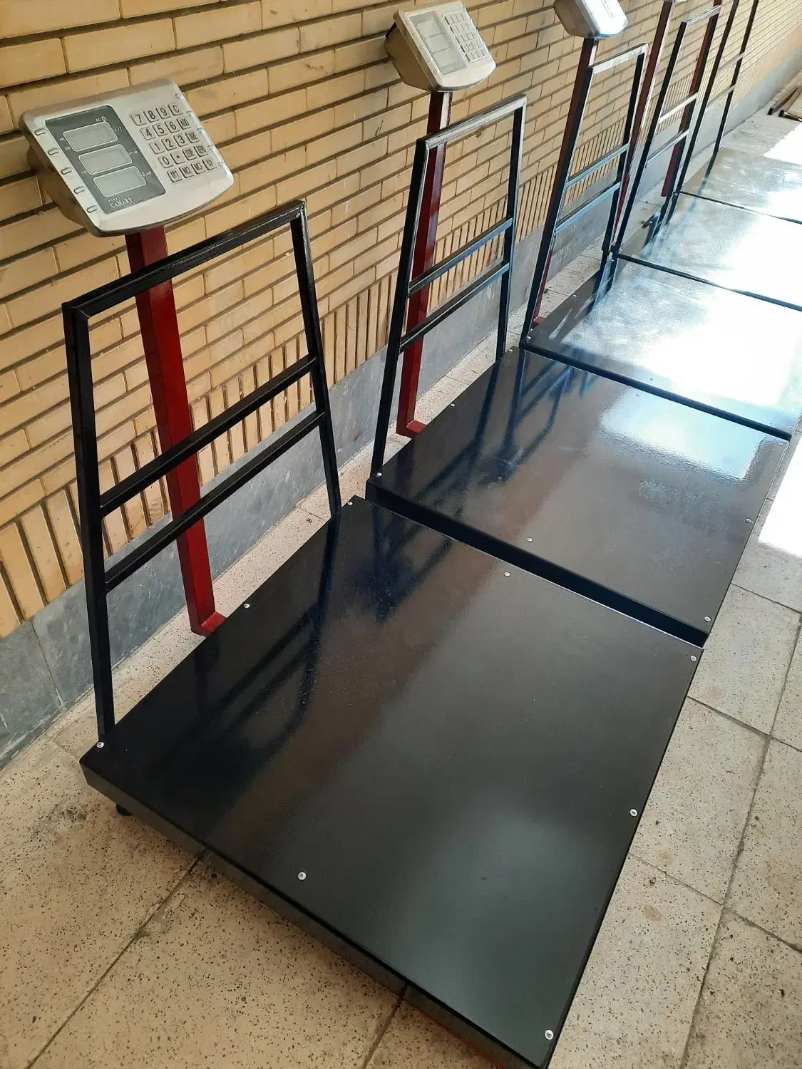 ترازو باسکول ثابت ۸۰۰ کیلو بدون چرخ (۸۰×۸۰ سانت)|فروشگاه و مغازه|اصفهان, عسگریه|دیوار