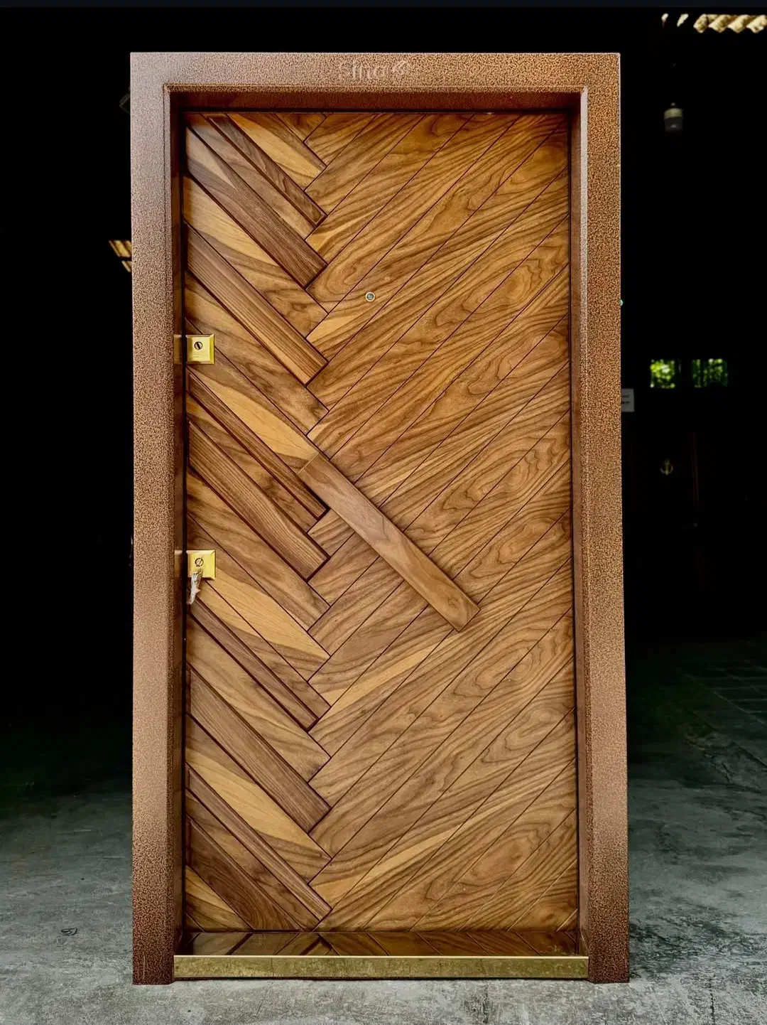 درب ضد سرقت لوکس ترک درب لابی پنجره upvc کد R103|مصالح و تجهیزات ساختمان|هادی شهر, |دیوار