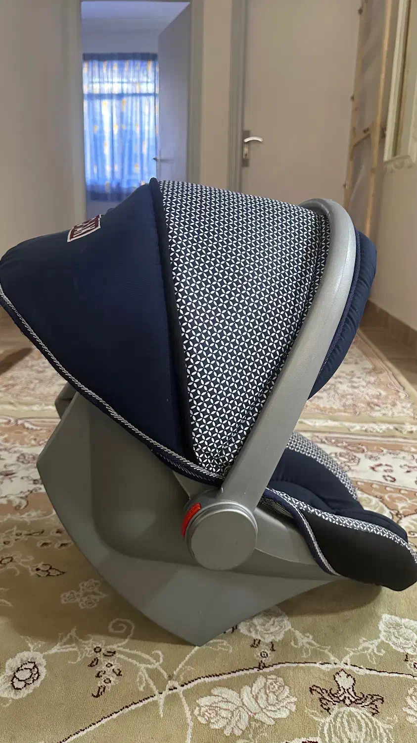 کریر|کالسکه و لوازم جانبی|گرگان, |دیوار