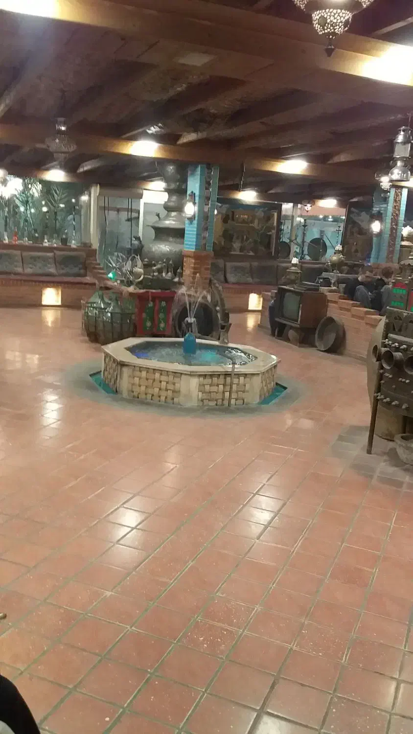 سفره خانه سنتی|استخدام خدمات فروشگاه و رستوران|ری, علایین|دیوار