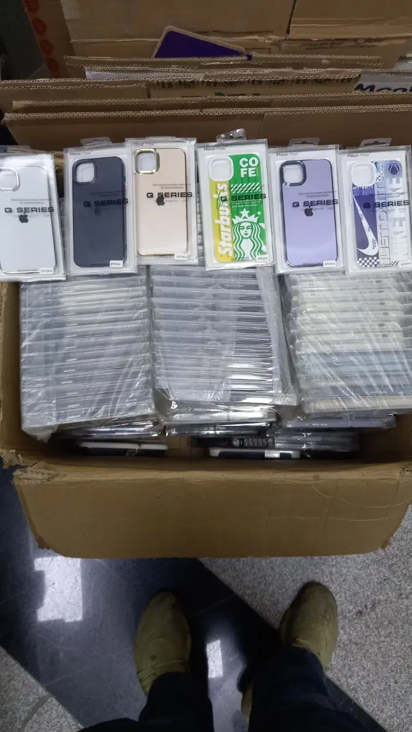 ۲۵۰ عدد قاب گوشی آیفون ۱۴ پلاس|لوازم جانبی موبایل و تبلت|تهران, عبدل‌آباد|دیوار