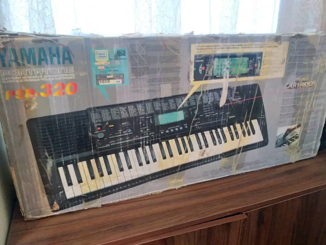 ارگ psr 320|پیانو، کیبورد، آکاردئون|اصفهان, ملک‌شهر|دیوار