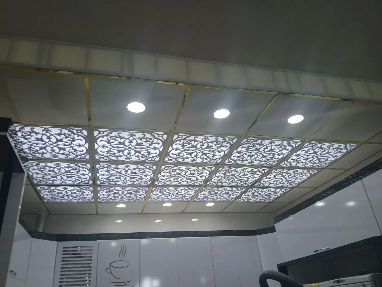 برق کشی منازل|خدمات پیشه و مهارت|کامیاران, |دیوار