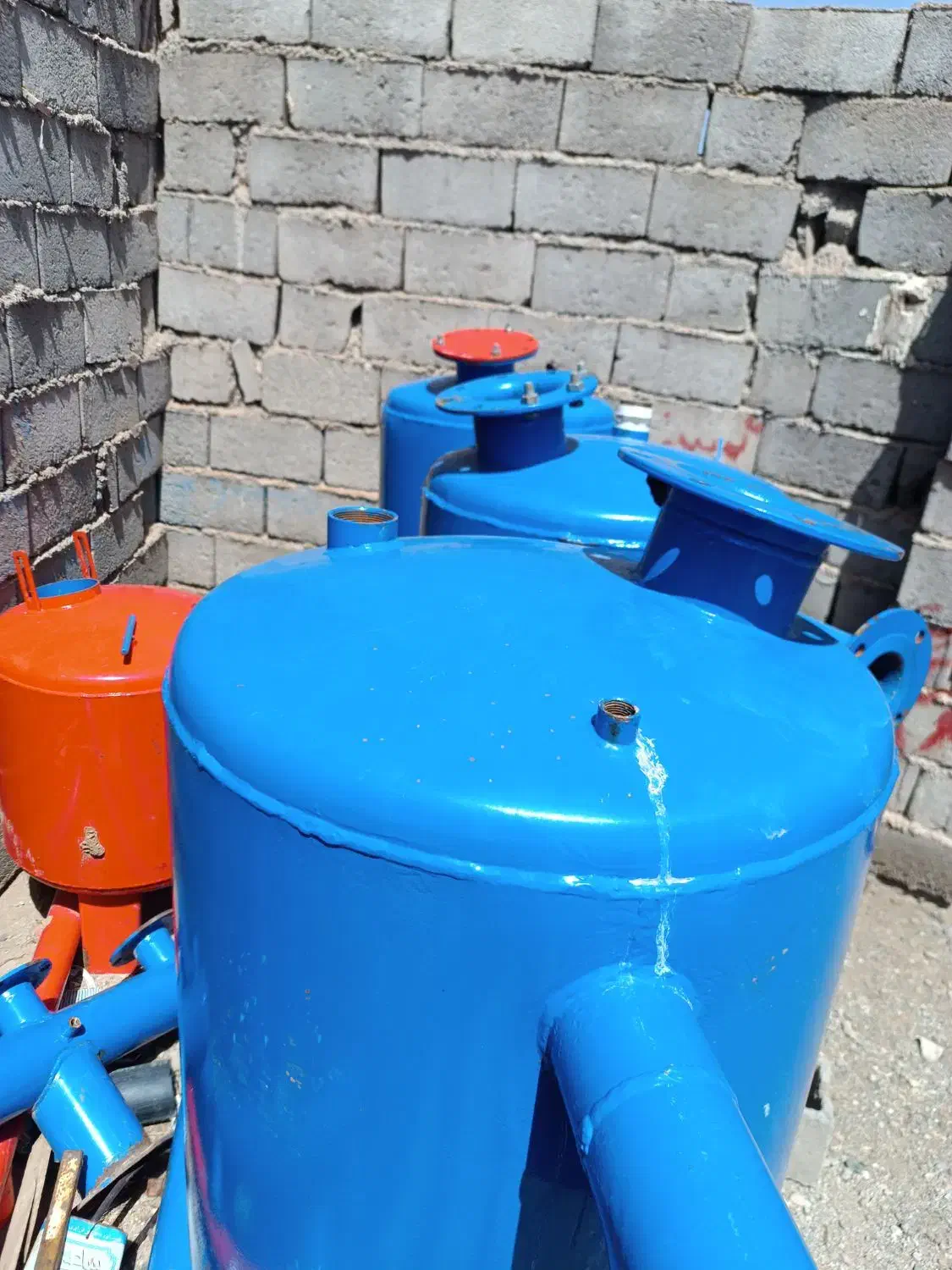 فیلتر تسویه آب برای سرمزرعه|ماشینآلات صنعتی|کوهسرخ, |دیوار