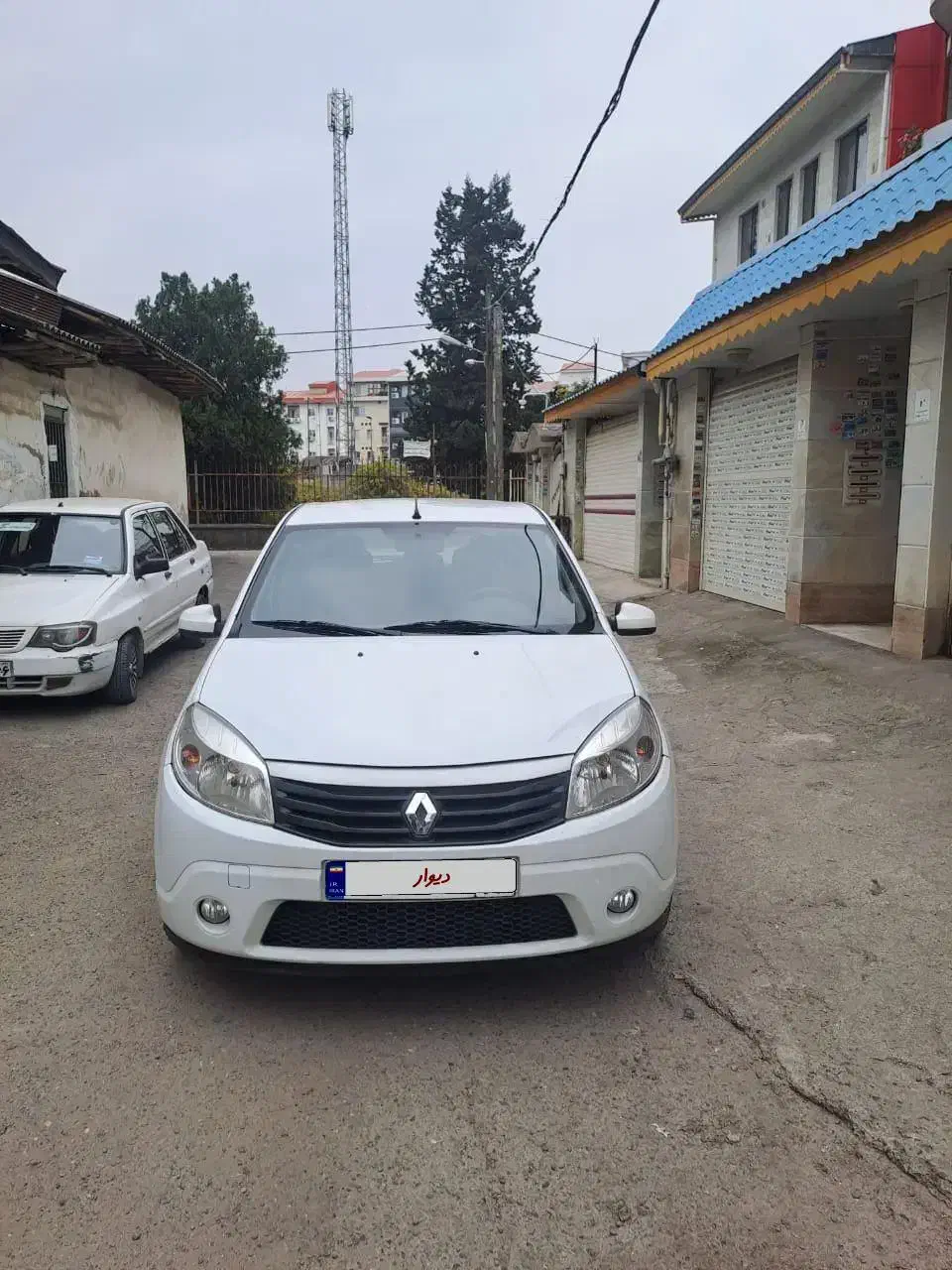 ساندرو مدل ۹۵ بی رنگ اتومات|خودرو سواری و وانت|رشت, سعدی (تختی)|دیوار