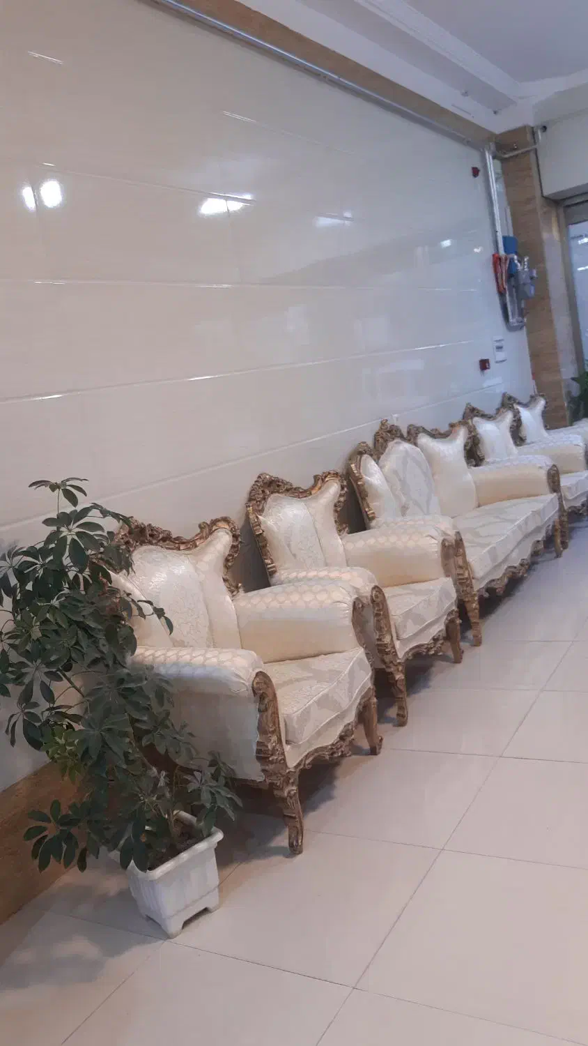 خریدوفروش مبل دست دوم مهاباد|مبلمان خانگی و میز عسلی|مهاباد (آذربایجان غربی), |دیوار