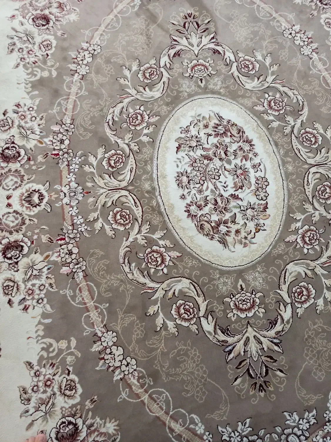 فرش ۷۰۰ شانه|فرش|تهران, وصفنارد|دیوار