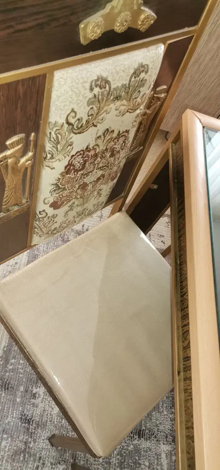 میز ناهارخوری 4 نفره تمیز|میز و صندلی غذاخوری|سبزوار, پاسداران|دیوار