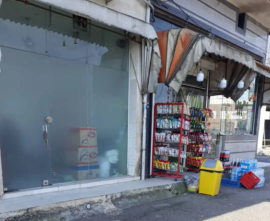 اجاره مغازه ۱۲متری واقع درکمربندی خرمشهر|اجارهٔ مغازه و غرفه|رشت, جانبازان|دیوار