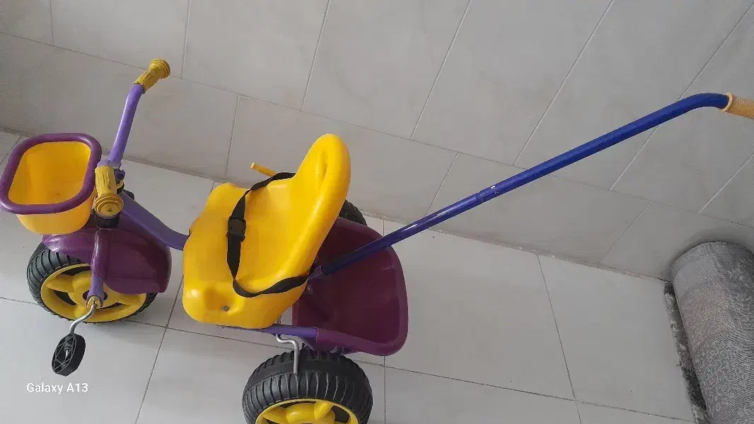 سه چرخه کودک|کالسکه و لوازم جانبی|نیشابور, شهرک بهداری|دیوار