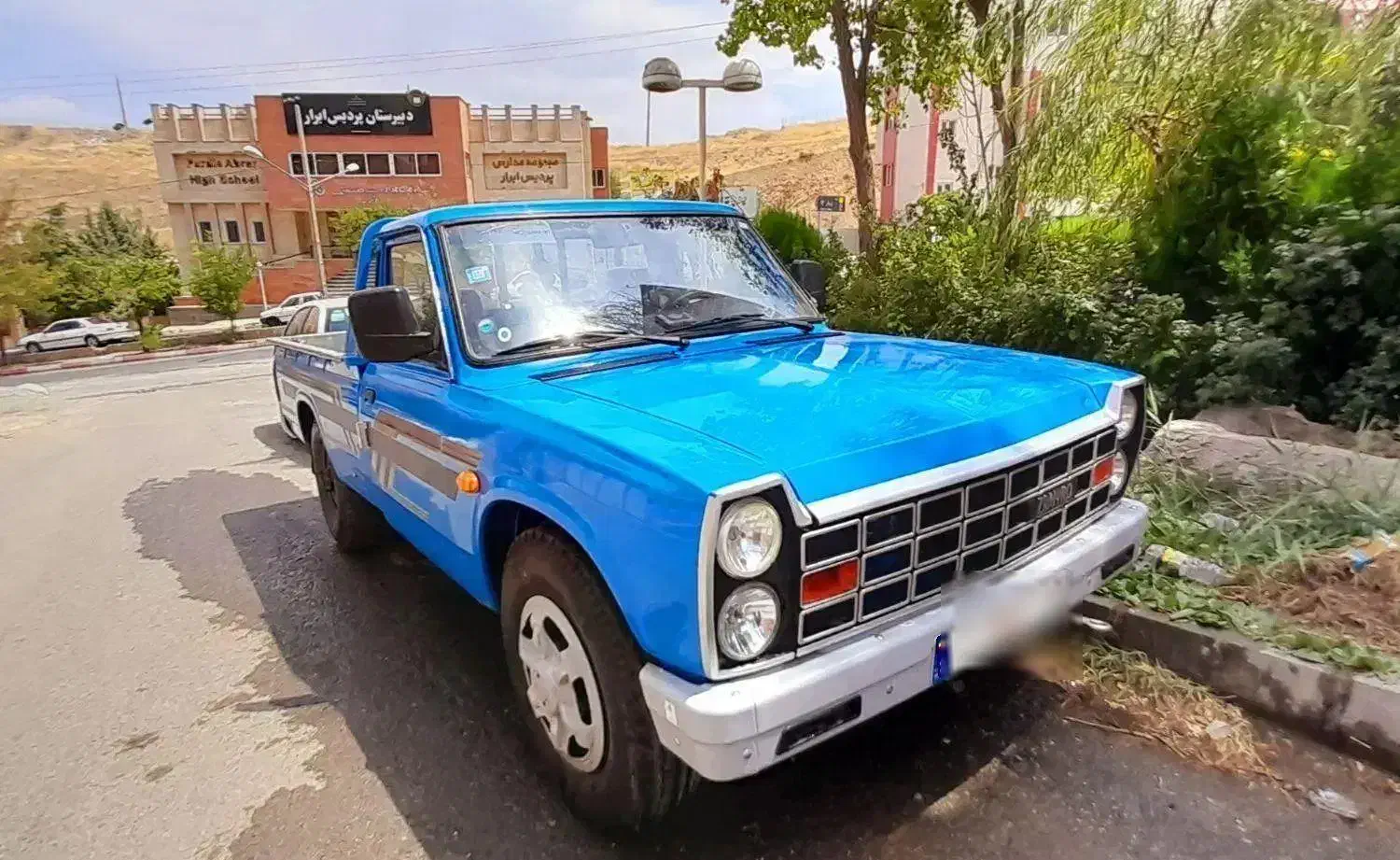 نیسان وانت دوگانه سوزآپشنال۱۴۰۲،کم کاروبدون خط وخش|خودرو سواری و وانت|سنندج, |دیوار