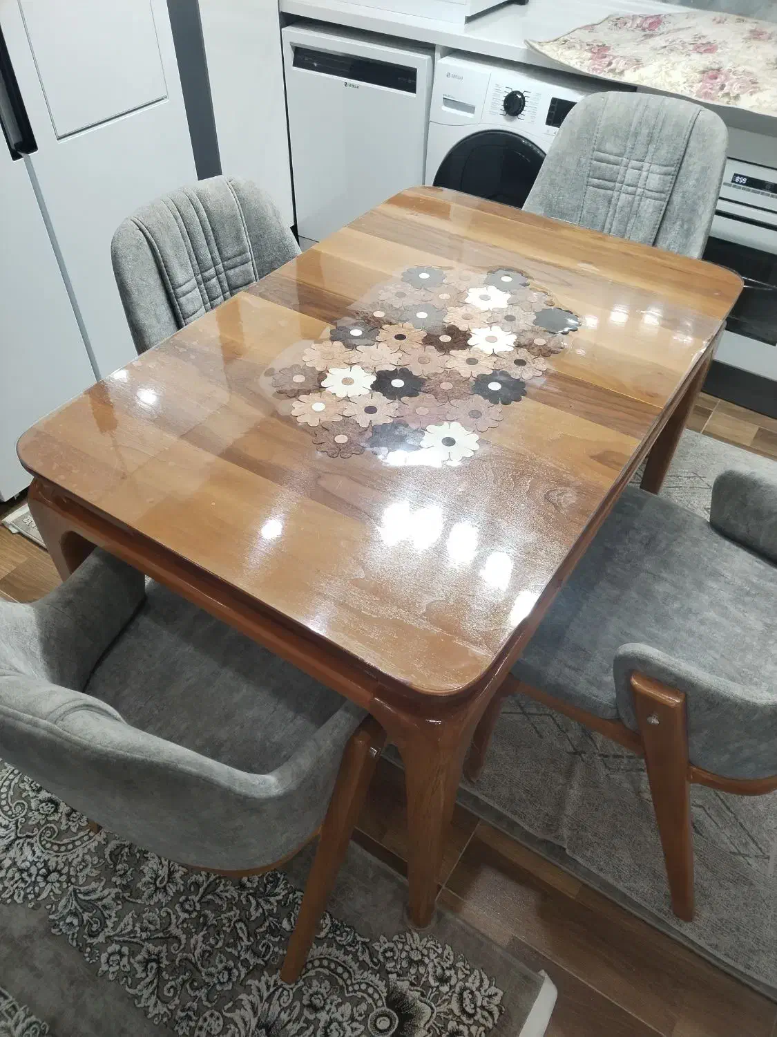 میز نهارخوری|میز و صندلی غذاخوری|مهاباد (آذربایجان غربی), |دیوار