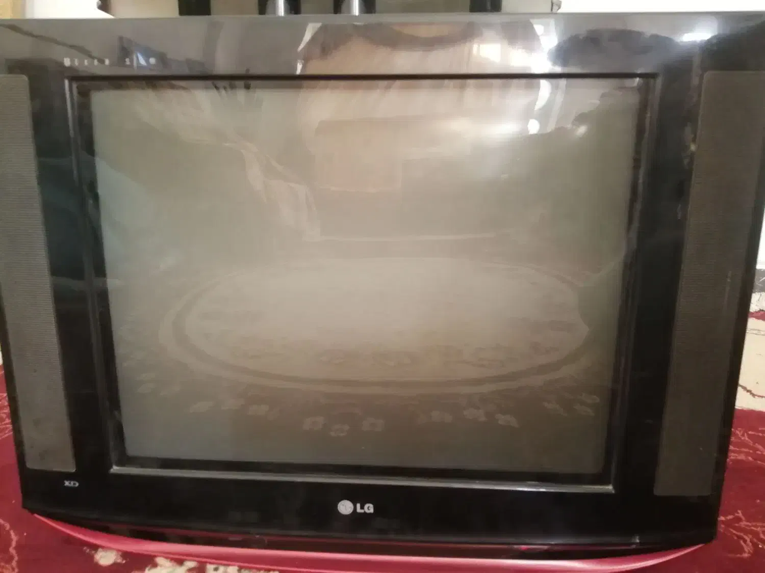 تلویزیون 21اینچ آریا|تلویزیون و پروژکتور|استهبان, |دیوار