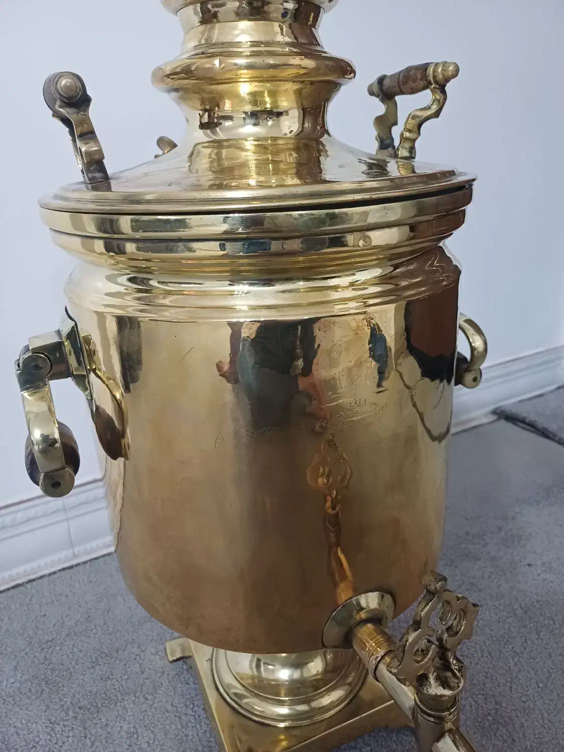 سماورذغالی|کلکسیون اشیاء عتیقه|خرمدره, |دیوار