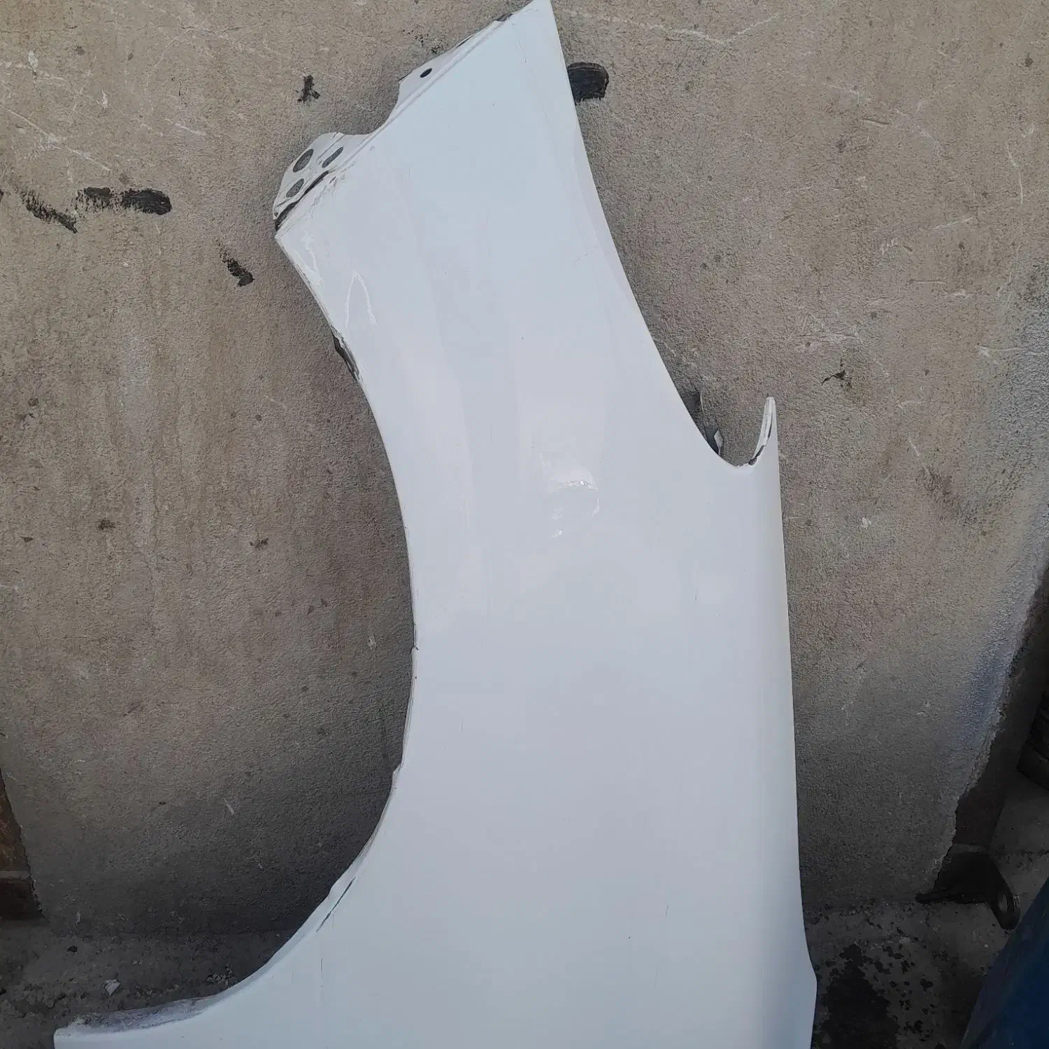 گلگیر جلو ۲۰۷ راننده چپ|قطعات یدکی و لوازم جانبی|پاکدشت, پاکدشت (مامازند)|دیوار