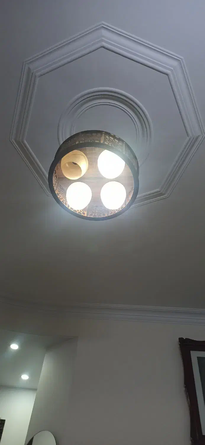 لوستر ویترین|لوستر و چراغ آویز|اندیشه, اندیشه فاز ۱|دیوار