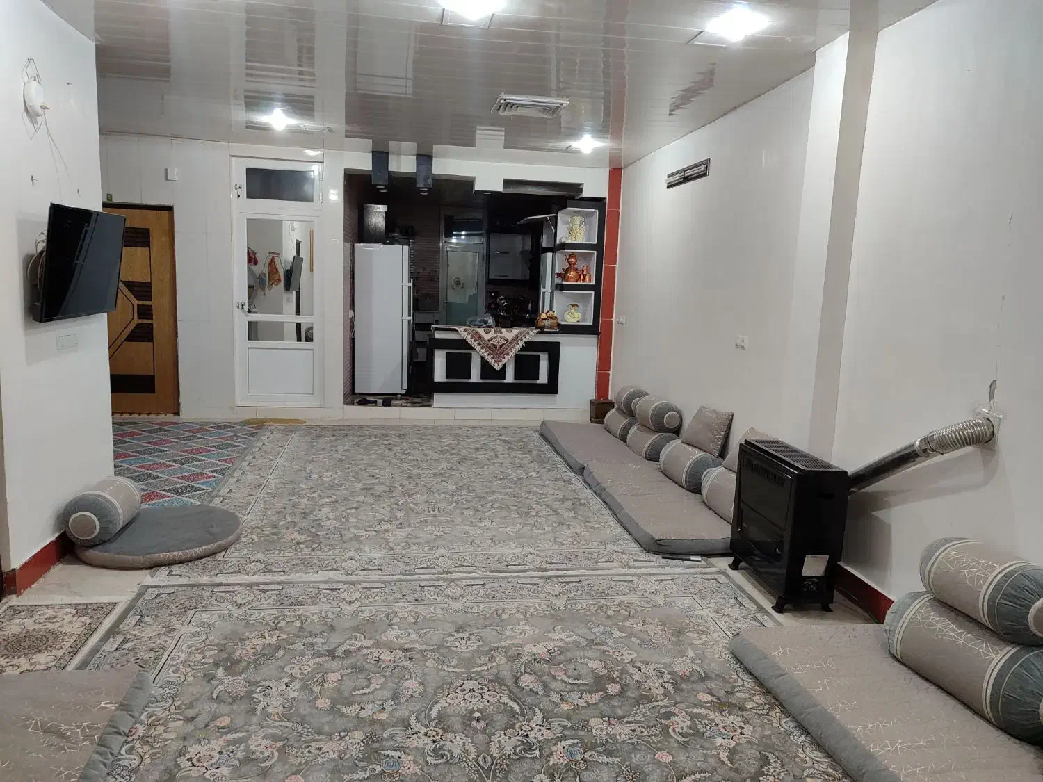 میدان معلم کوچه شهدا 25|اجارهٔ آپارتمان|لردگان, |دیوار