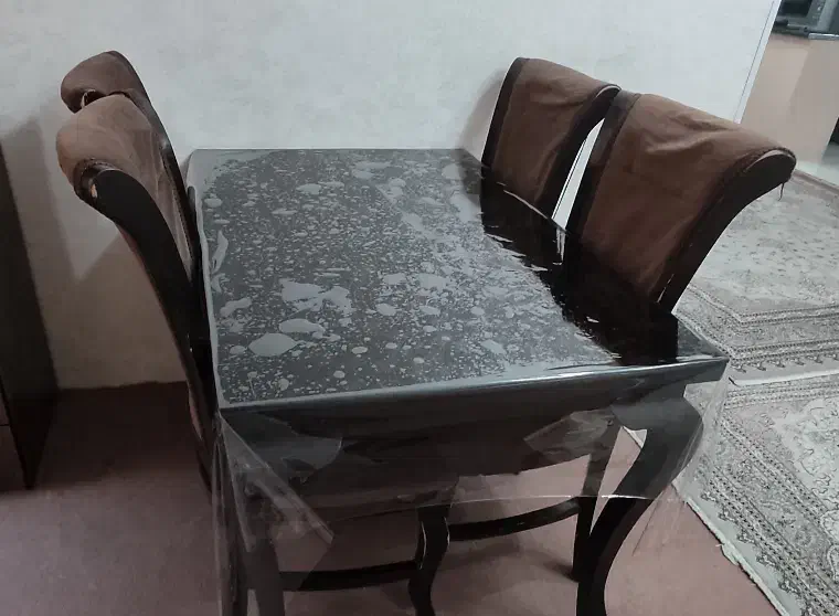 میز ناهار خوری ۴ نفره|میز و صندلی غذاخوری|ری, حمزهآباد|دیوار