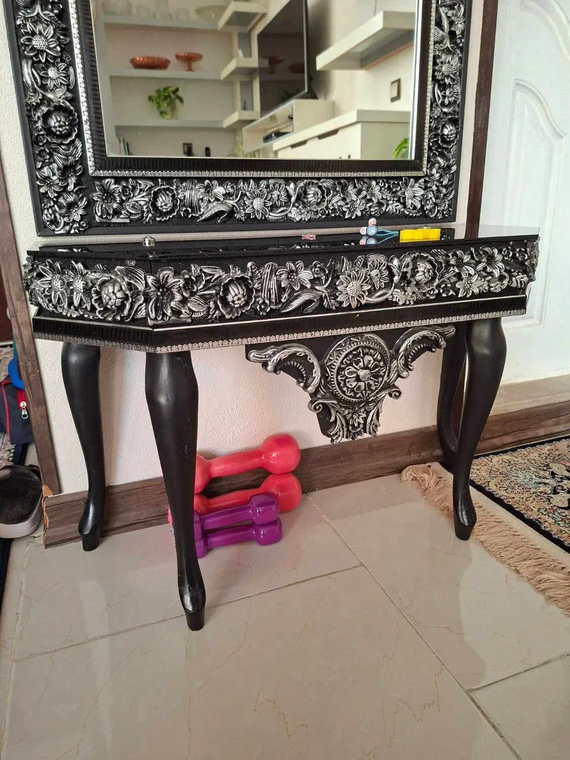 اینه و شمعدان|آینه|شاهین‌شهر, شهرک میلاد|دیوار