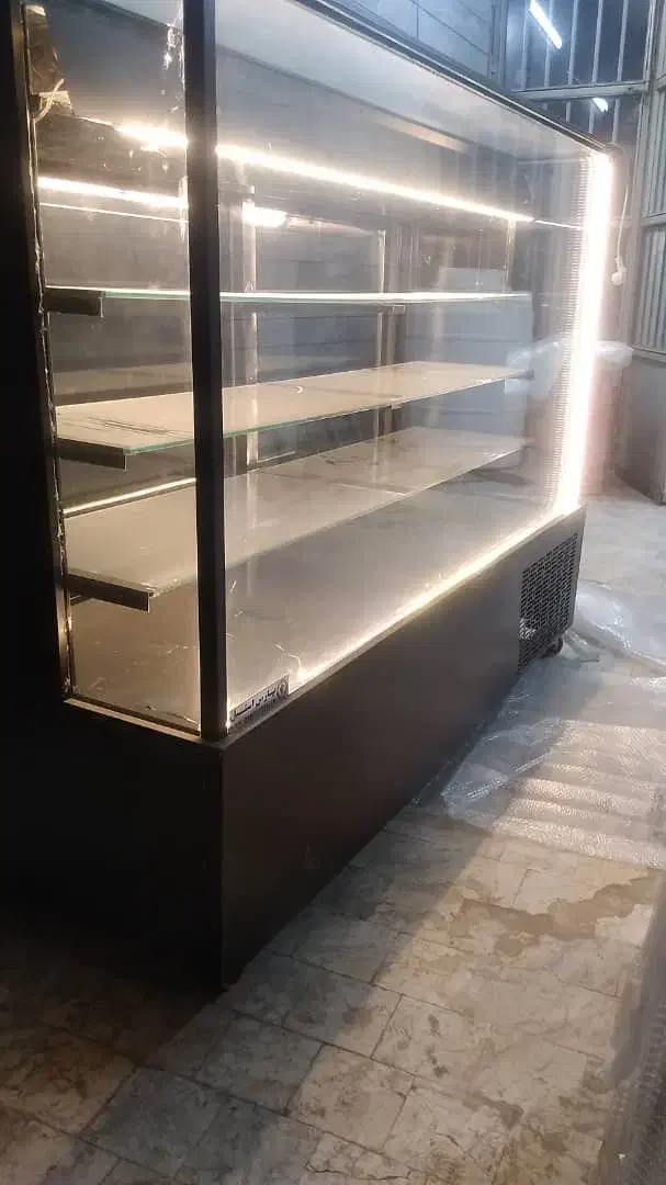 فروش یخچال شو کیک|کافی‌شاپ و رستوران|شاهرود, |دیوار