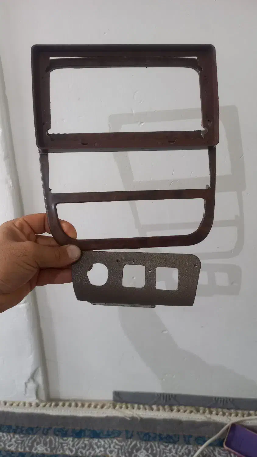 قاب مانیتور۱۱ اینچ|قطعات یدکی و لوازم جانبی|زرگرشهر, |دیوار