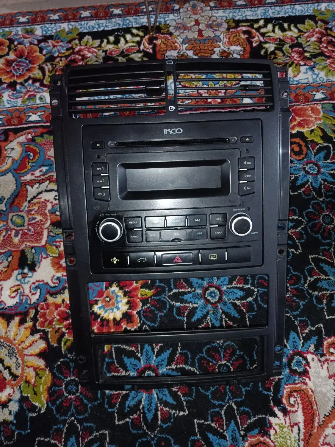 پخش و باند فابریک پژو پارس. 405|قطعات یدکی و لوازم جانبی|جیرفت, |دیوار