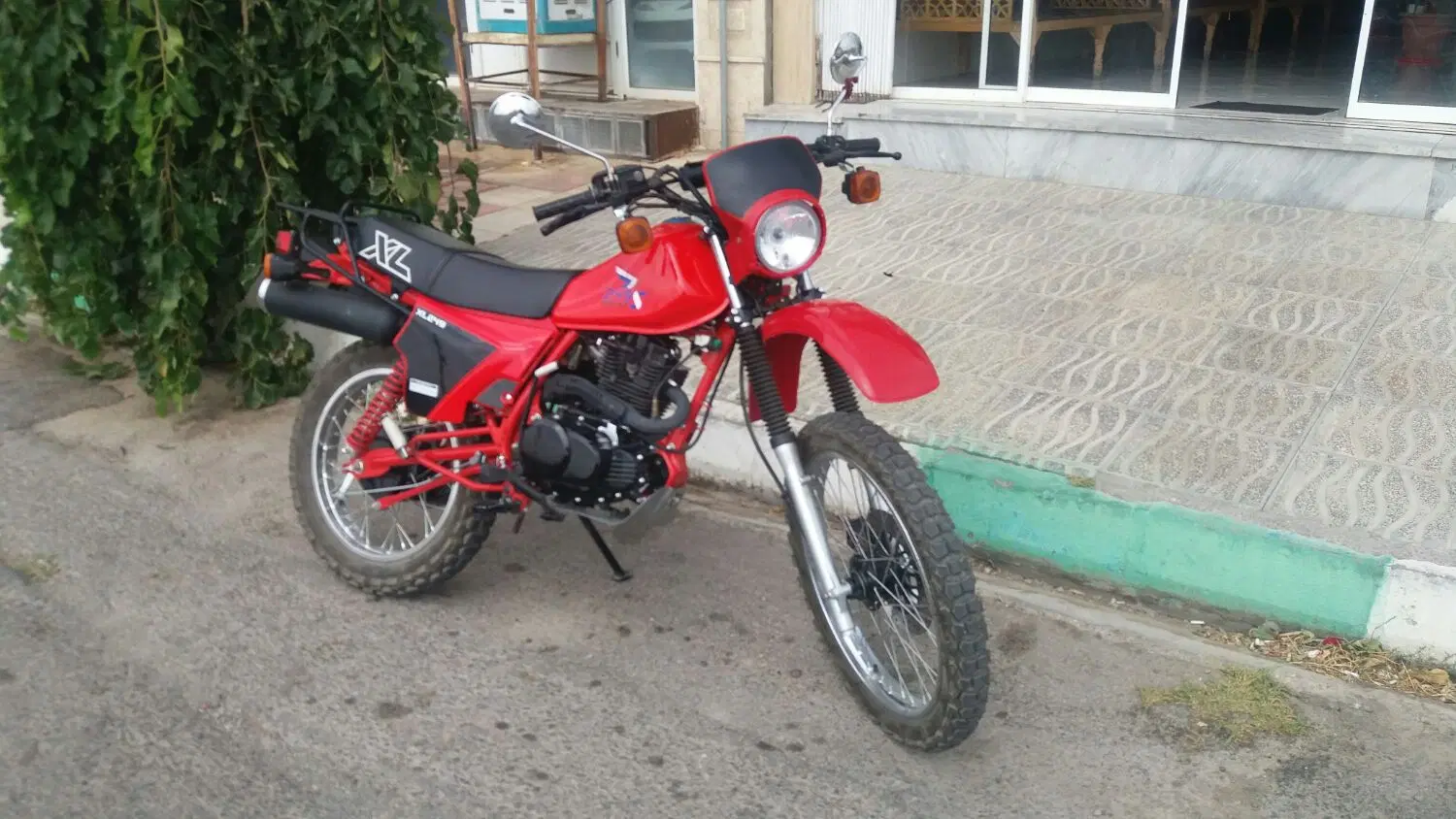 تریل xl 250 و یاماها100 فابریک زنبوری|موتورسیکلت|تهران, جمهوری|دیوار